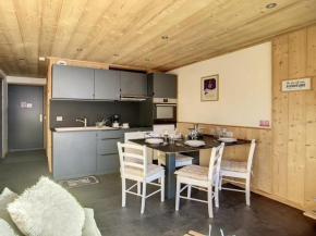 Appartement lumineux à rénover, skis aux pieds - FR-1-344-794